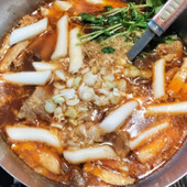6/10品　もちもちトッポギ餅レシピ！とろとろ豚軟骨肉の豆板醤にんにくスープ！鍋スープ！