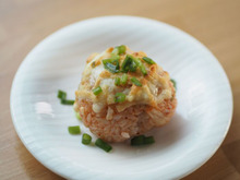 【ご飯とチーズが最高】トースターで焼くだけ！？子どもも喜ぶ進化系「ピザおにぎり」が激ウマすぎた