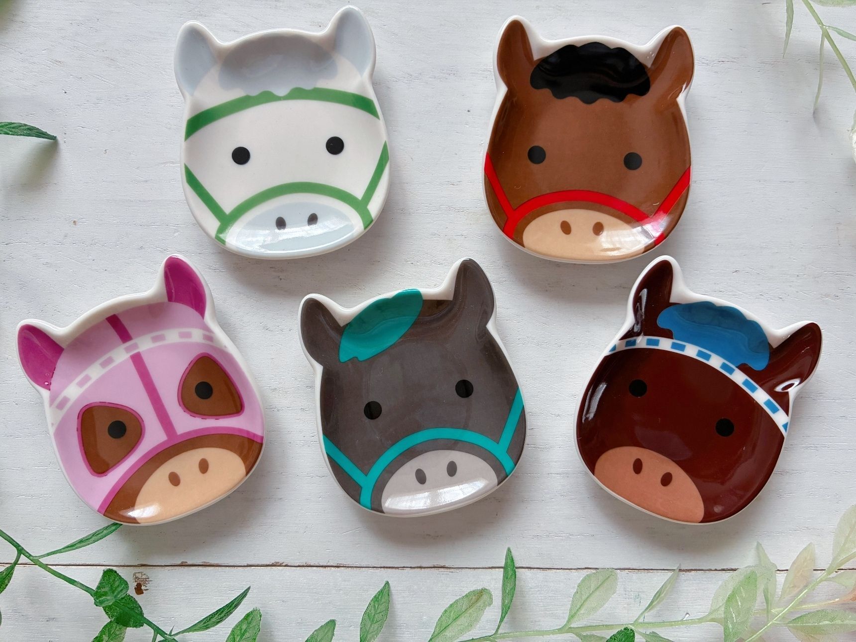 【セリア】お馬の豆皿？カラフルダービーのプレートが可愛い！