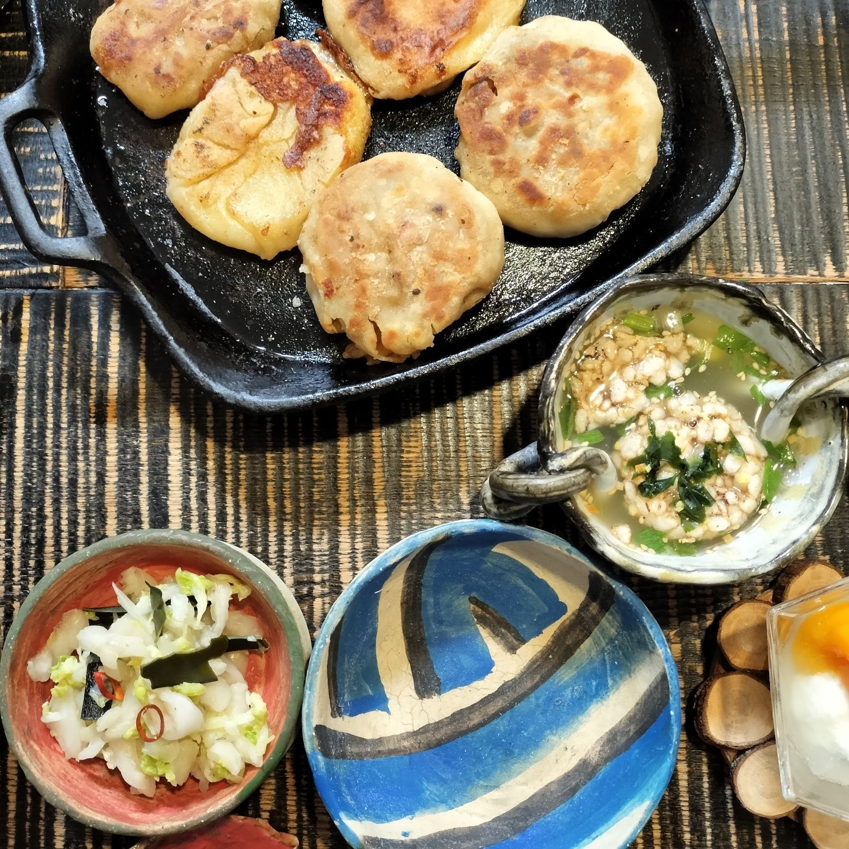 カリッと薄皮おやき！和洋中の3種類！