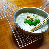 お弁当作りにキャンプ用の焼き網・「冷まし」で活躍！