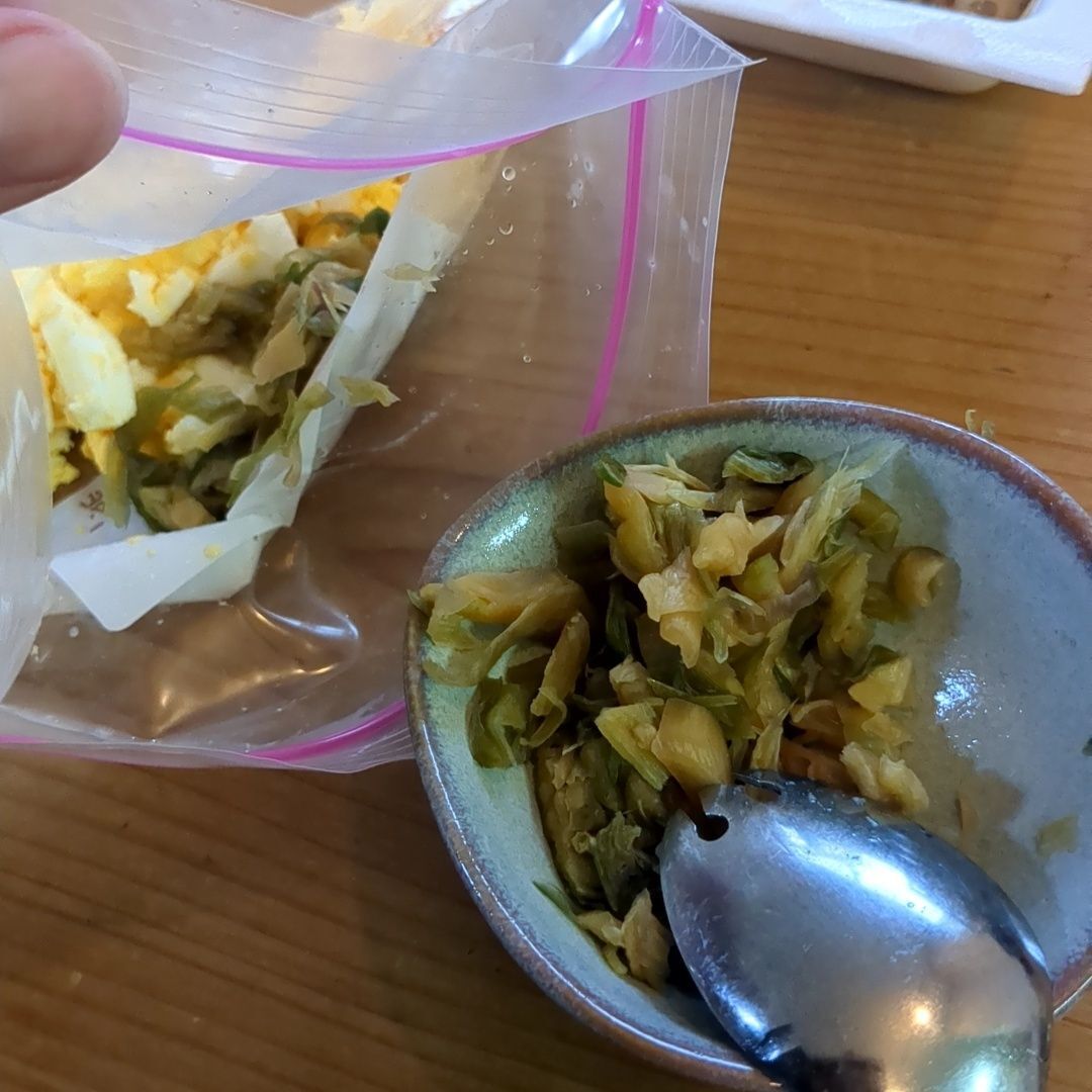タルタルソースを作ります。