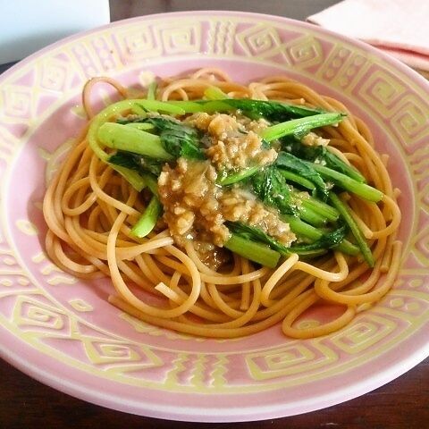 小松菜の甘辛あんかけパスタ