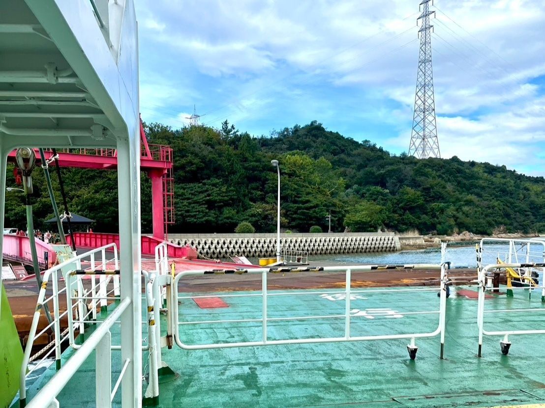 瀬戸内海に浮かぶ無人島「大久野島」