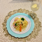 チーズ香るベーコン、じゃがいも、きのこのパスタ