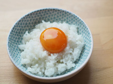 調味料に半日漬ける裏ワザ！ねっとり濃厚食感がたまらない「卵黄漬け」3選でご飯のおかわりが止まらない