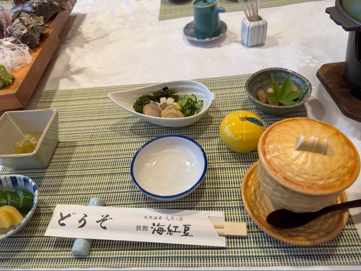 お刺身だけでなく、夕食全体が非常に手の込んだ内容