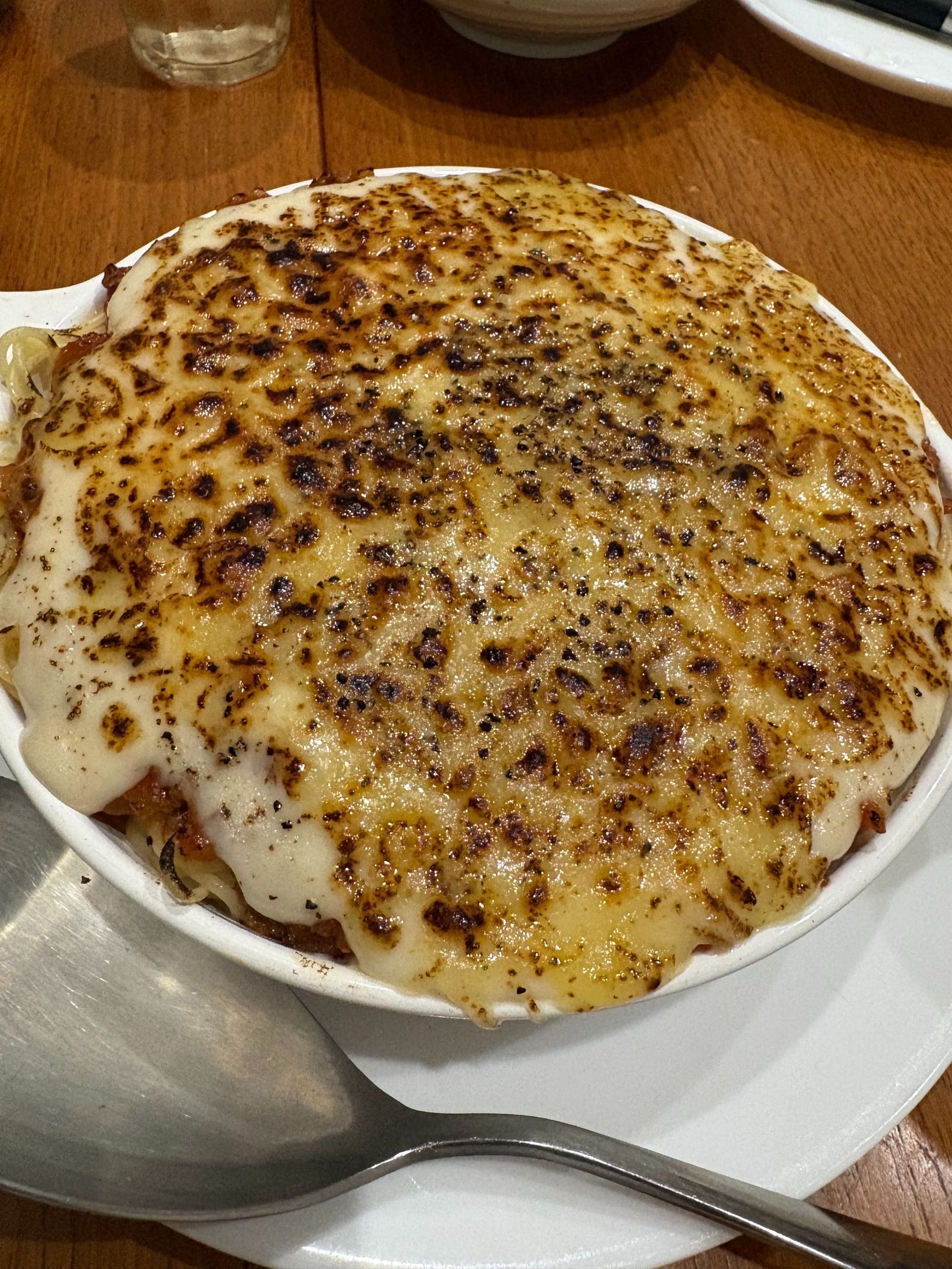 オーブンで焼く時間が無かったのでバーナーで炙って焼き目を付けました。
