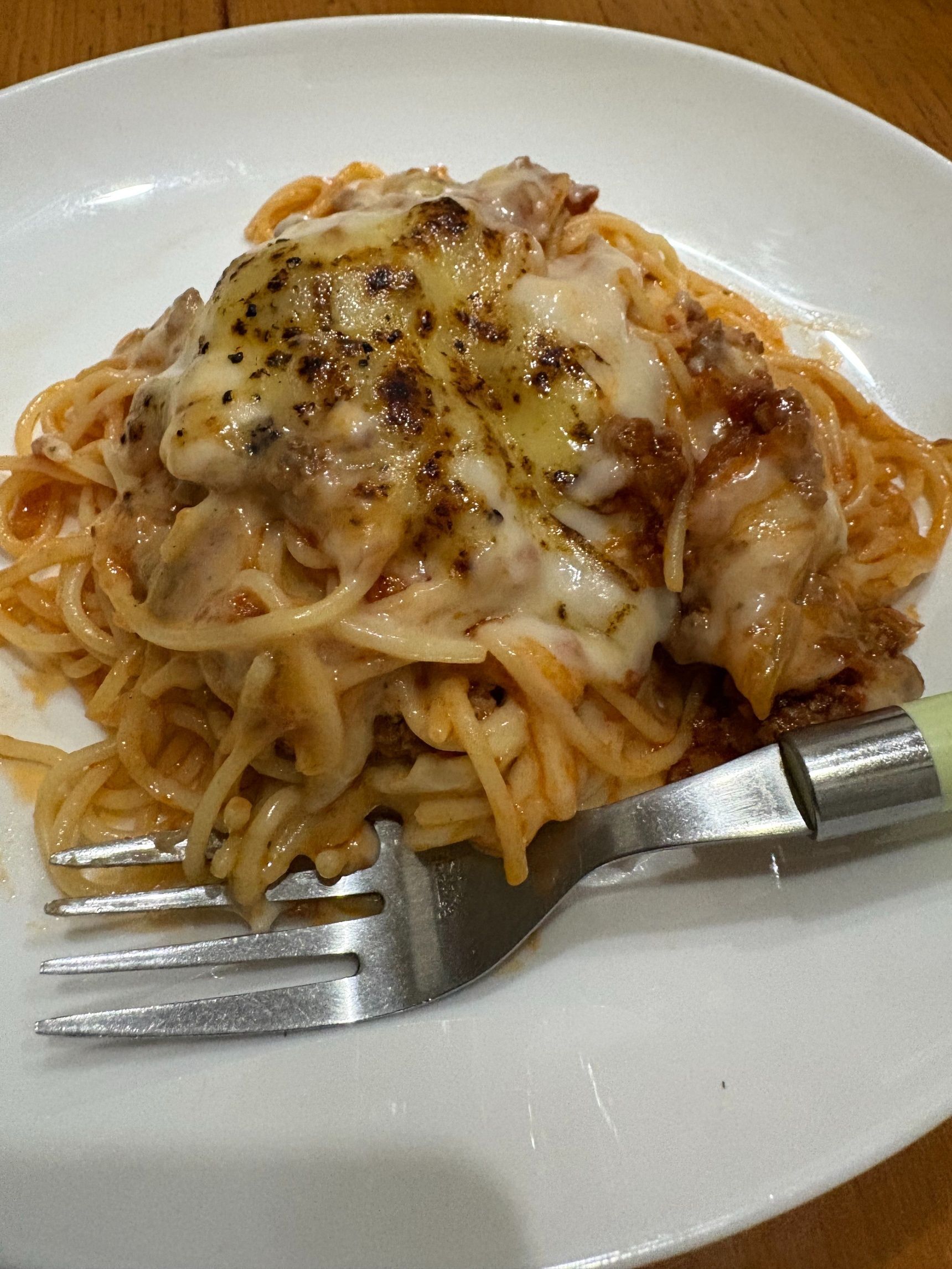 大きなスプーンですくって取り分けました。