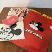 【ゼクシィ付録】セブン限定の裏ワザ！300円で豪華付録が3点もらえる