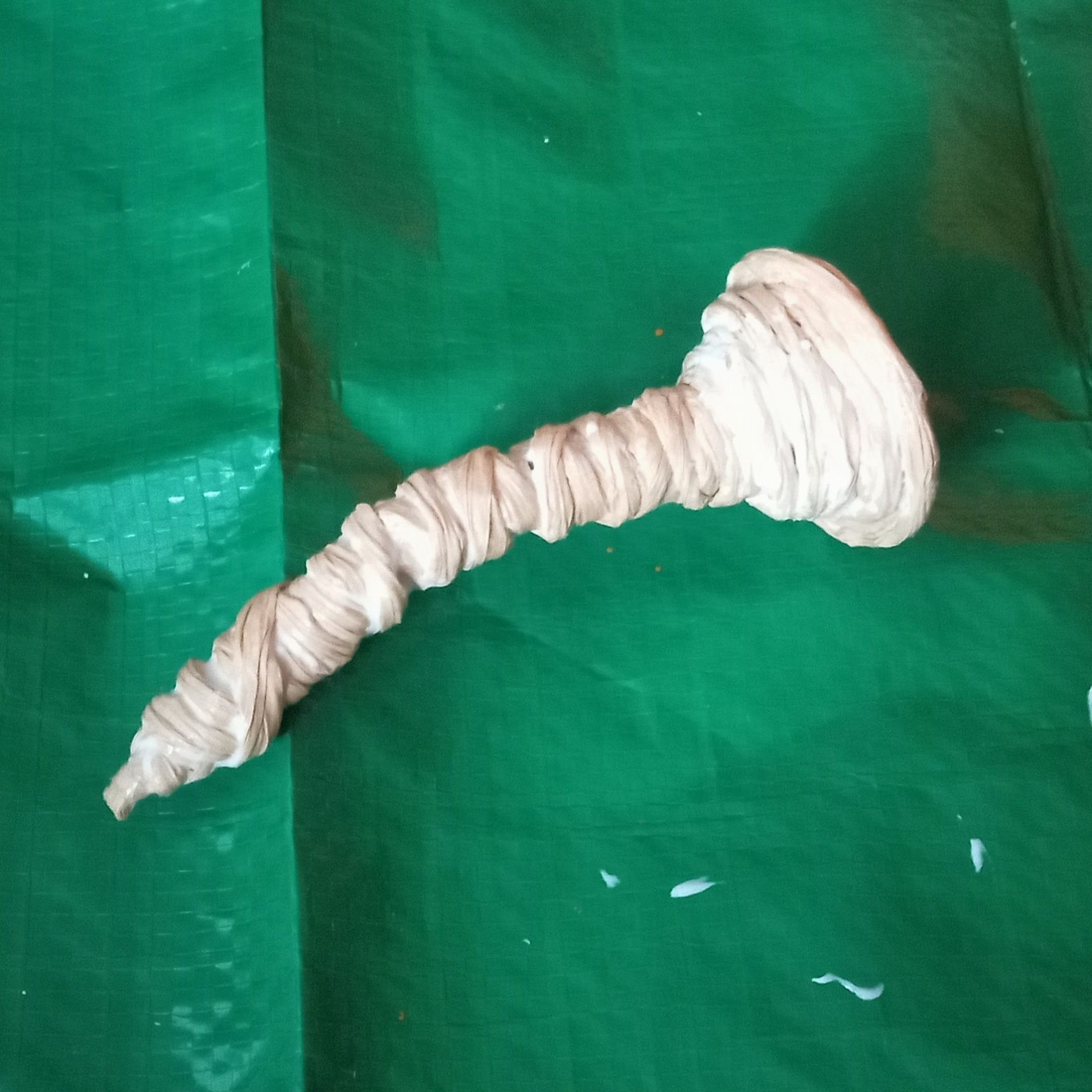 釘じゃないよ(*^^*) かぼちゃの上の茎部分に使用