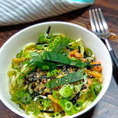 チャチャッと完成！お茶漬けの素で簡単！鮭たっぷり茶漬けパスタ