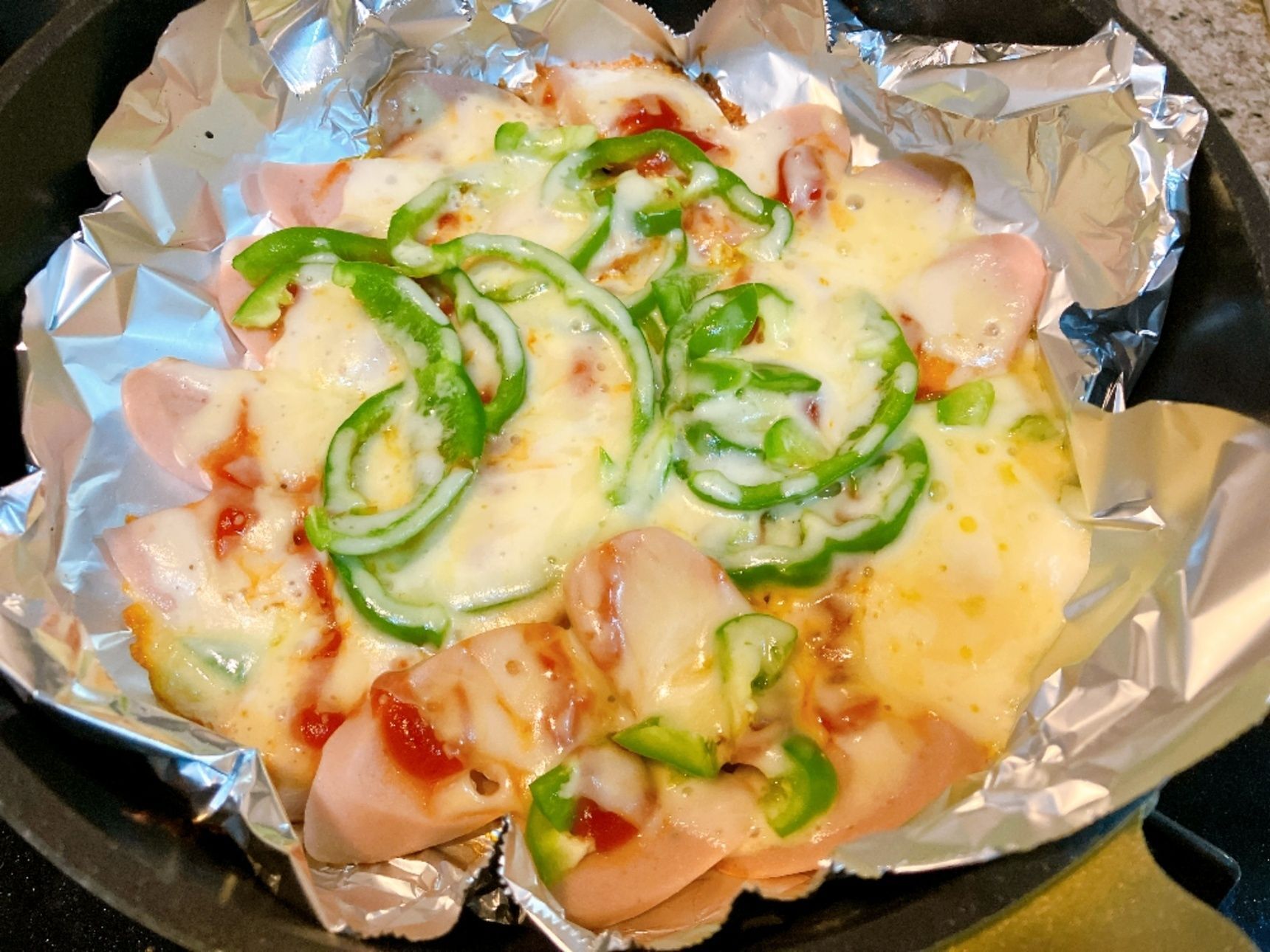 魚肉ソーセージでお手軽ピザ