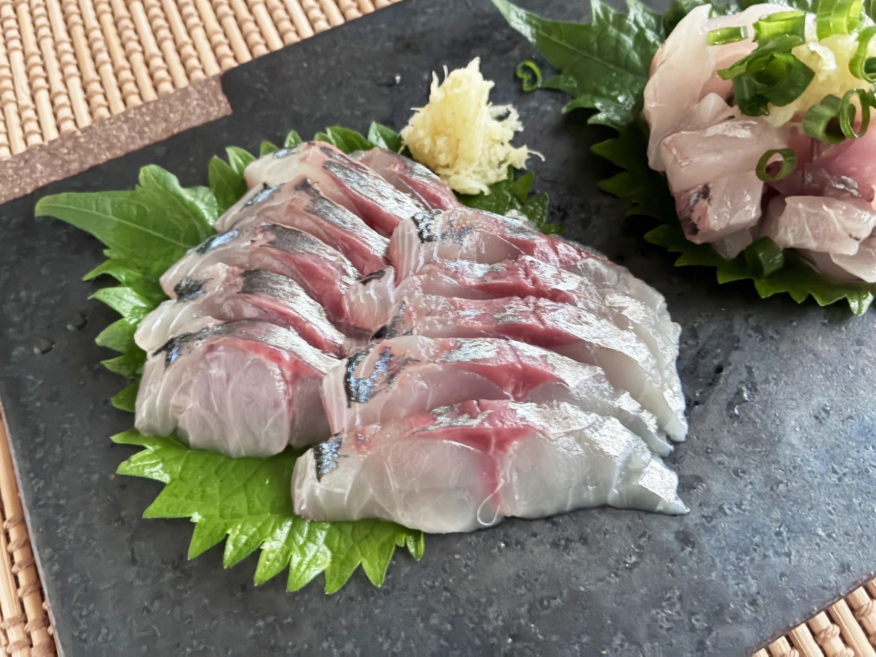 鯵の刺身