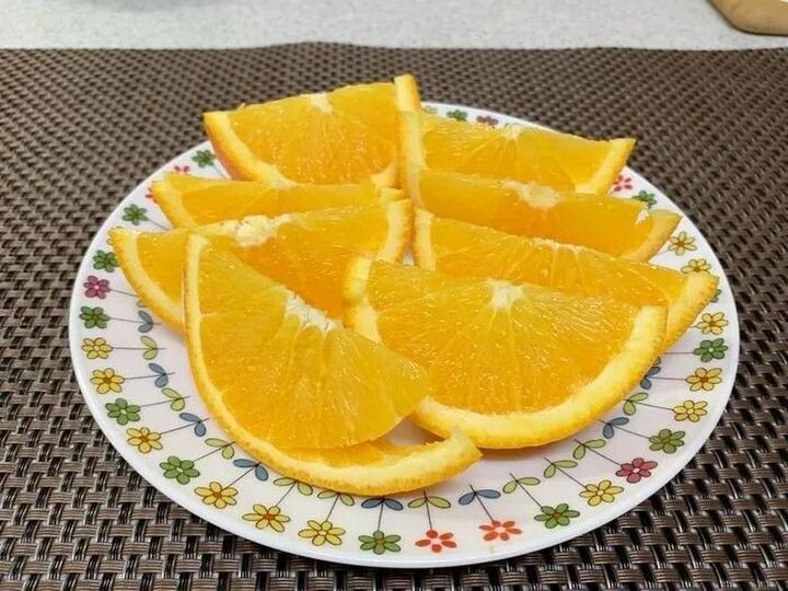 フルーツ好きさん集合!ベタベタ回避&秒速で食べられる”切り方♪