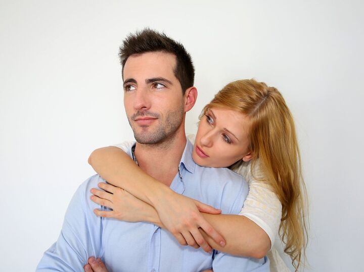 夫に言わなきゃよかった…。既婚女性に聞いた〈男性が一気に萎える言葉〉後悔の一言がキツかった