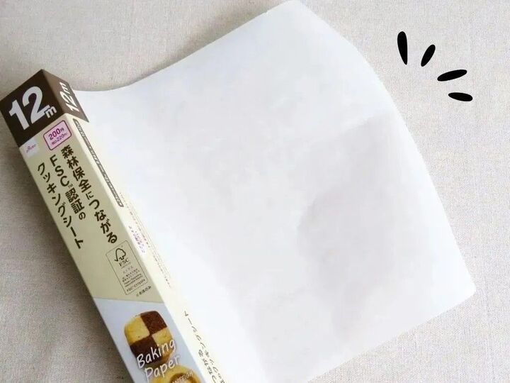 『クッキングシート』を丸めて使う!?家事がラクになる裏ワザ4選♡「まさかこんな活用法があったとは…」