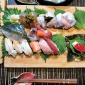 淡白なイナダの背身はこれに限ります！ねっとり、もっちり食感！絶品！