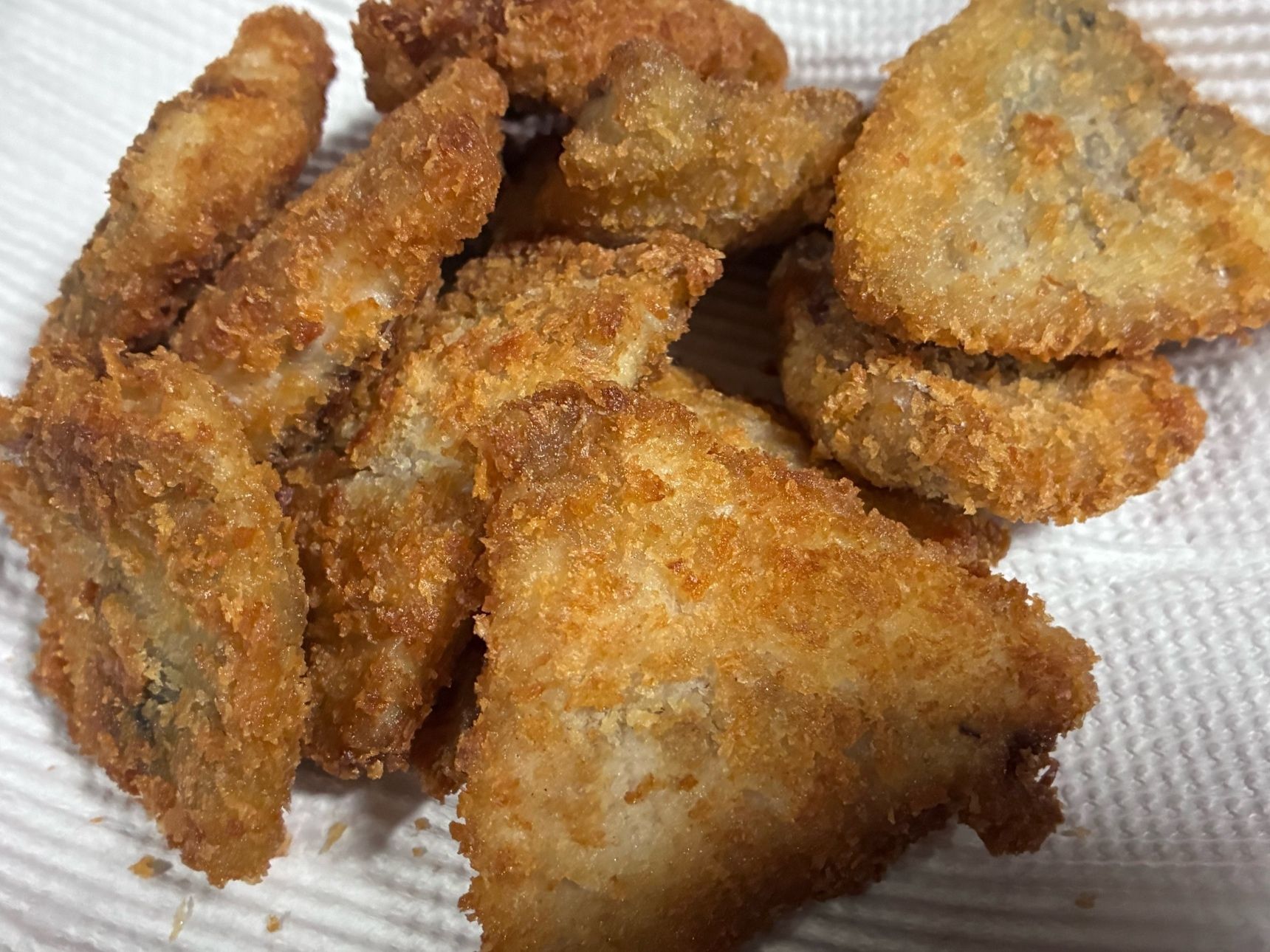 アジはアジフライにして、バーガーにしたりそのまま食べたり