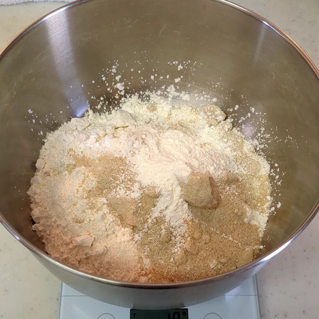 粉を混ぜます。