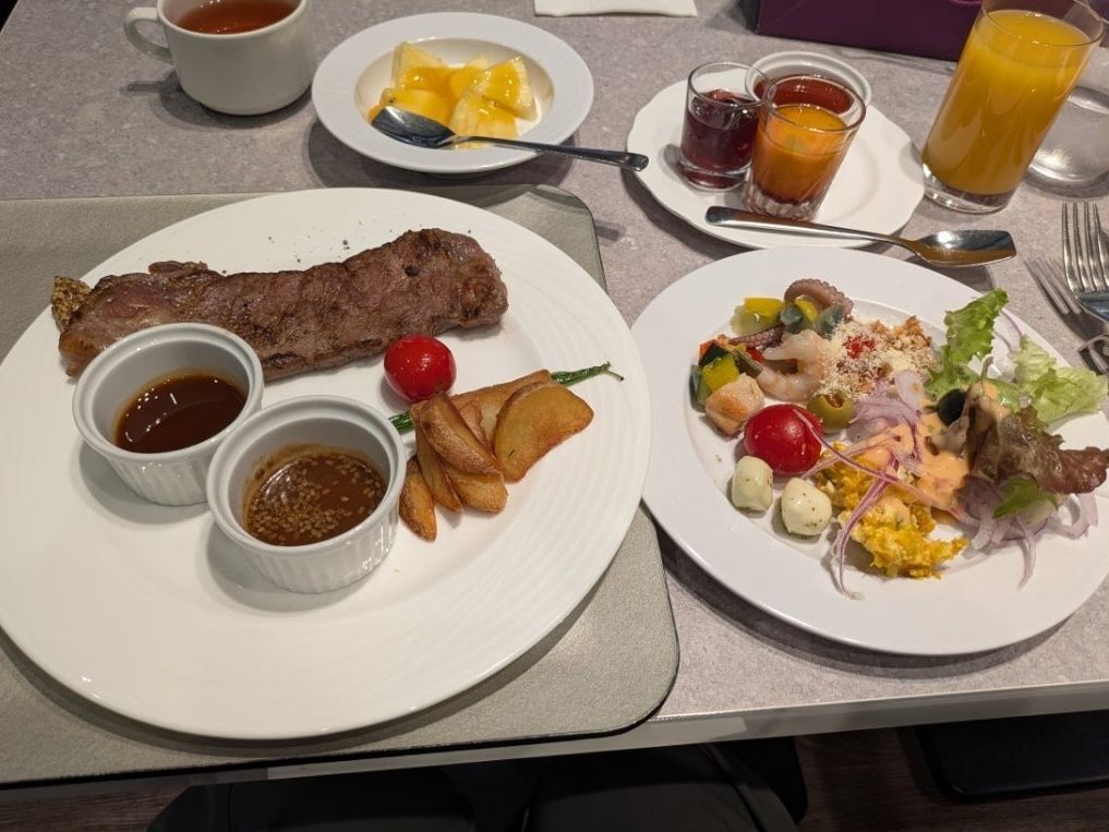 Delicious Kitchen EMONDELへ