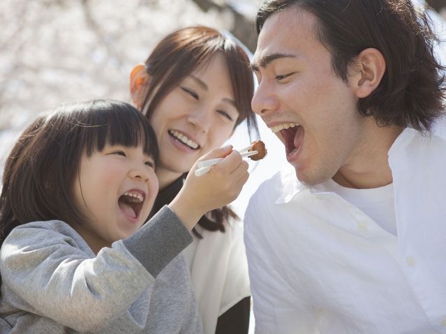 「子どもが最優先」の夫婦ほど危ない!?仲良し家族のはずが…夫婦の距離がどんどん離れる〈3つの落とし穴〉