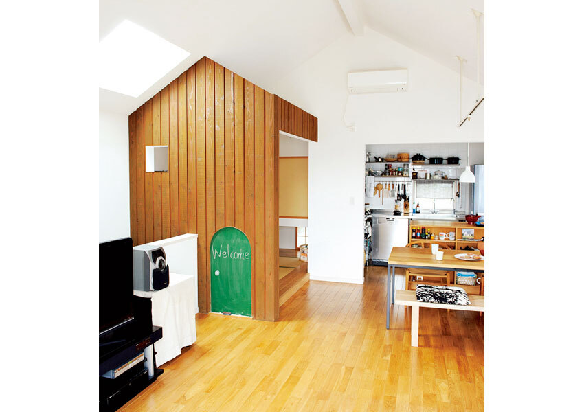 広々として天井が高いLDK