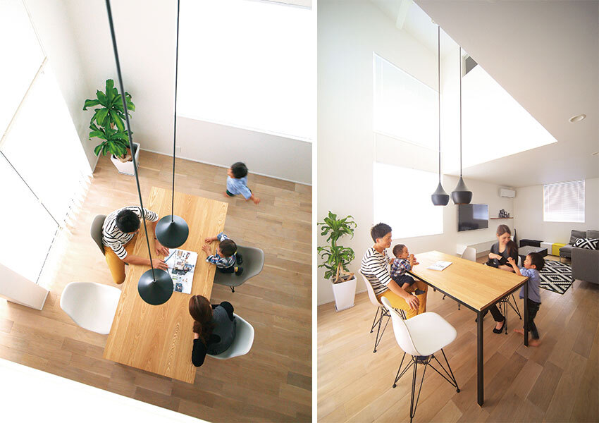 2階の廊下から眺めたダイニング