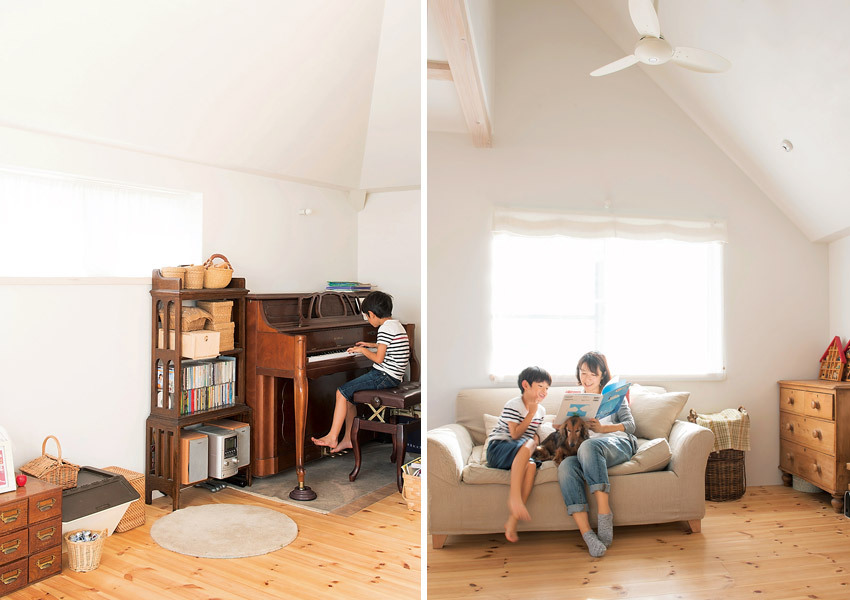 リビングの一角はピアノコーナー