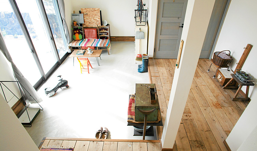 広い玄関ホールはDIYや作業にも重宝します