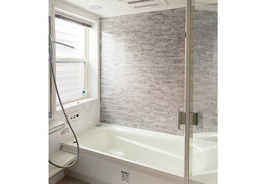 TOTOのシステムバス付き浴室