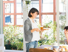 人も、動物も、植物も。 みんなが幸せに暮らせる都心のナチュラルハウス