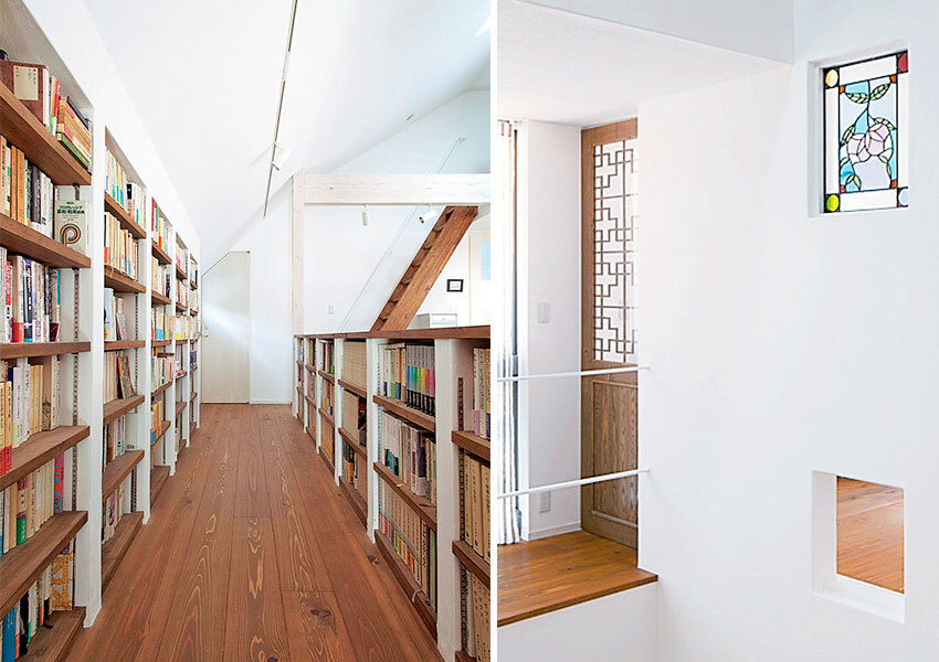壁面に本棚が造り付けられたホール