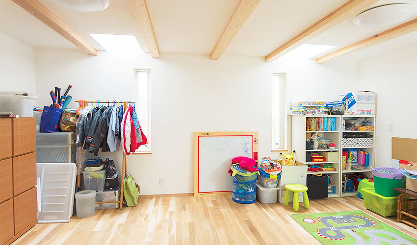 間仕切り家具で2つのスペースにもできる子供部屋