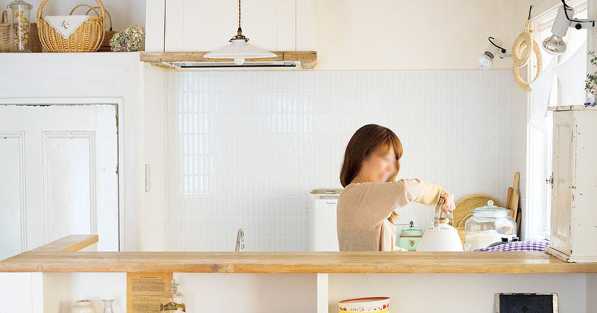 甘さを抑えた ほどよくかわいい洗練カントリーハウス 暮らしニスタ