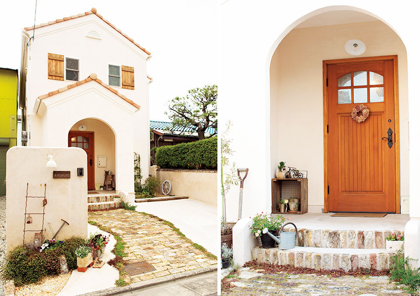 しっくいの外壁など素朴な外観