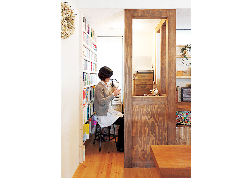 ダイニング奥につくった家事コーナー