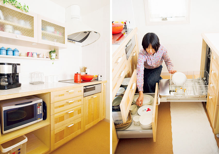 30種ほどのサンプルから選んだ吊り戸棚の扉