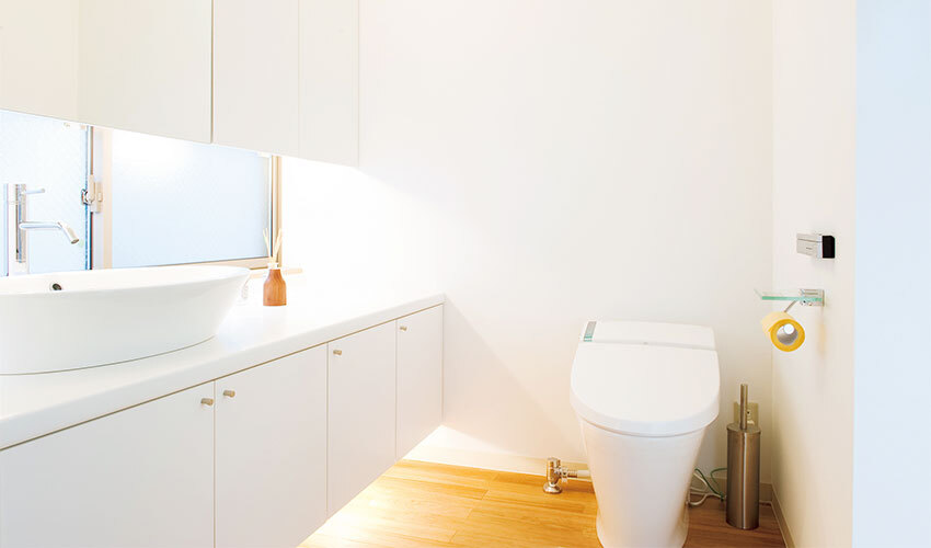 洗面室を兼ねたトイレ