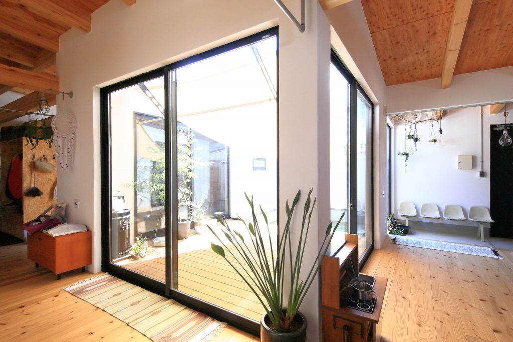 ローコストで実現する平屋の間取り レイアウト実例 暮らしニスタ ローコストで実現する平屋の間取り レイアウト実例 暮らしニスタ